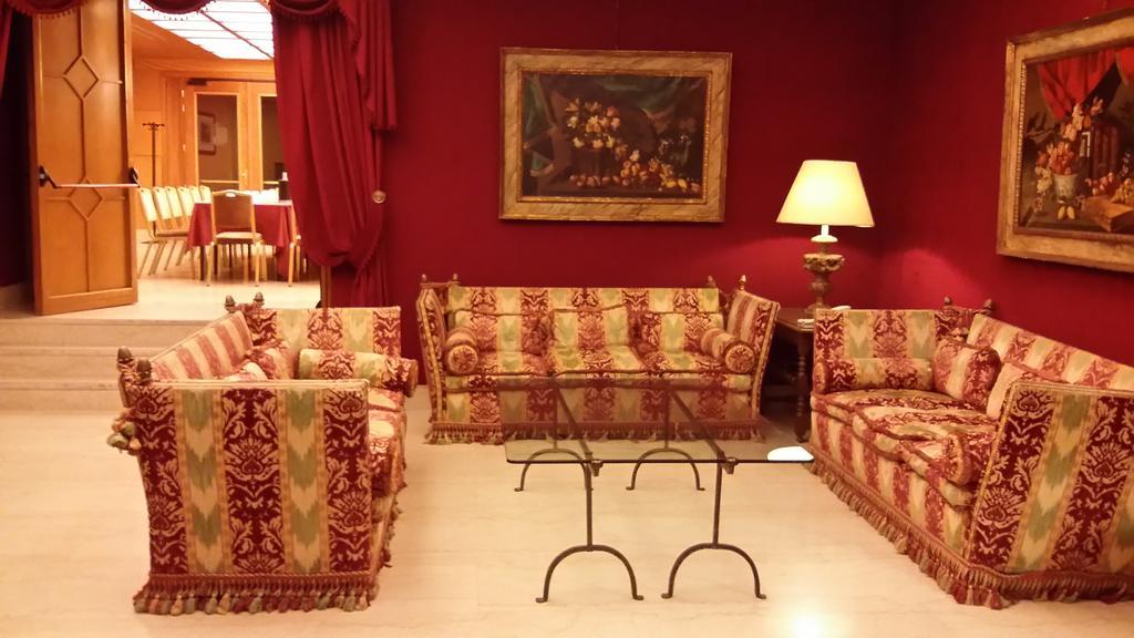 Moevenpick Hotel บารี ภายนอก รูปภาพ